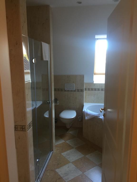 Strandhotel Deichgraf Graal-Mueritz Ngoại thất bức ảnh